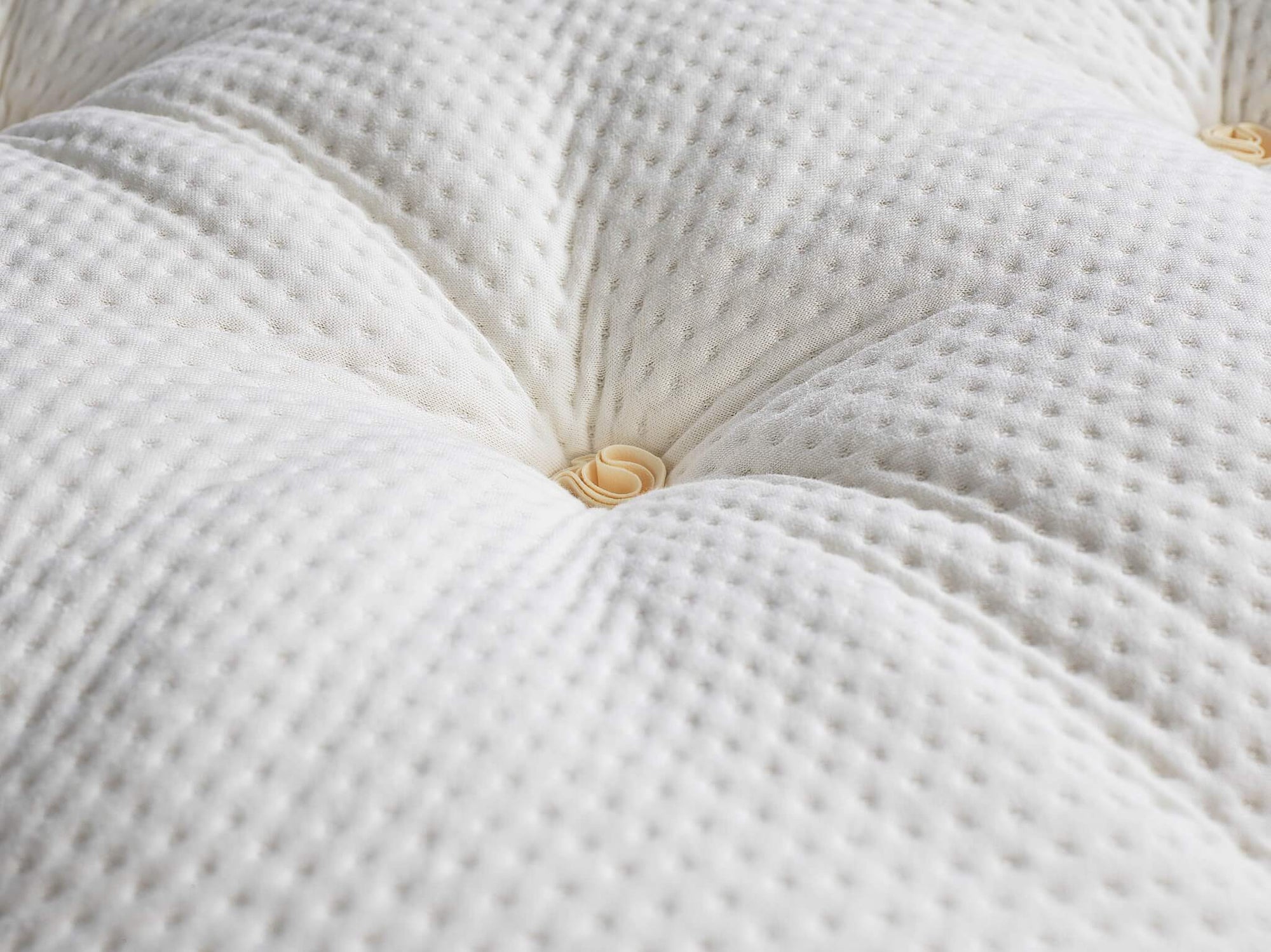 Horse Tail & Cashmere Topper